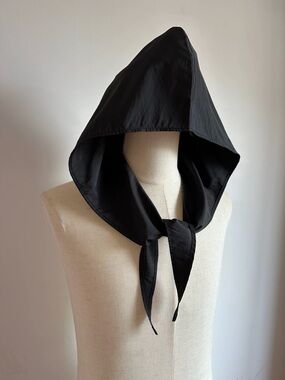 Black Hooded Scarf